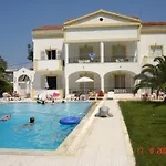 Alessandro 4*