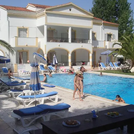 Alessandro Aparthotel 4*