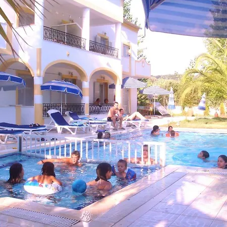 Apartahotel Alessandro Sidárion